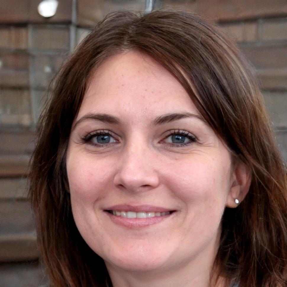 Portrait von Elena Brückner